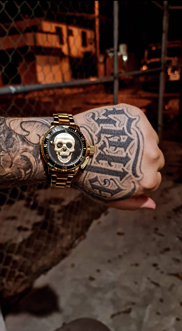 RELOJ PARA HOMBRE | DARK GOLDEN ROCK SKULL — estilo 1
