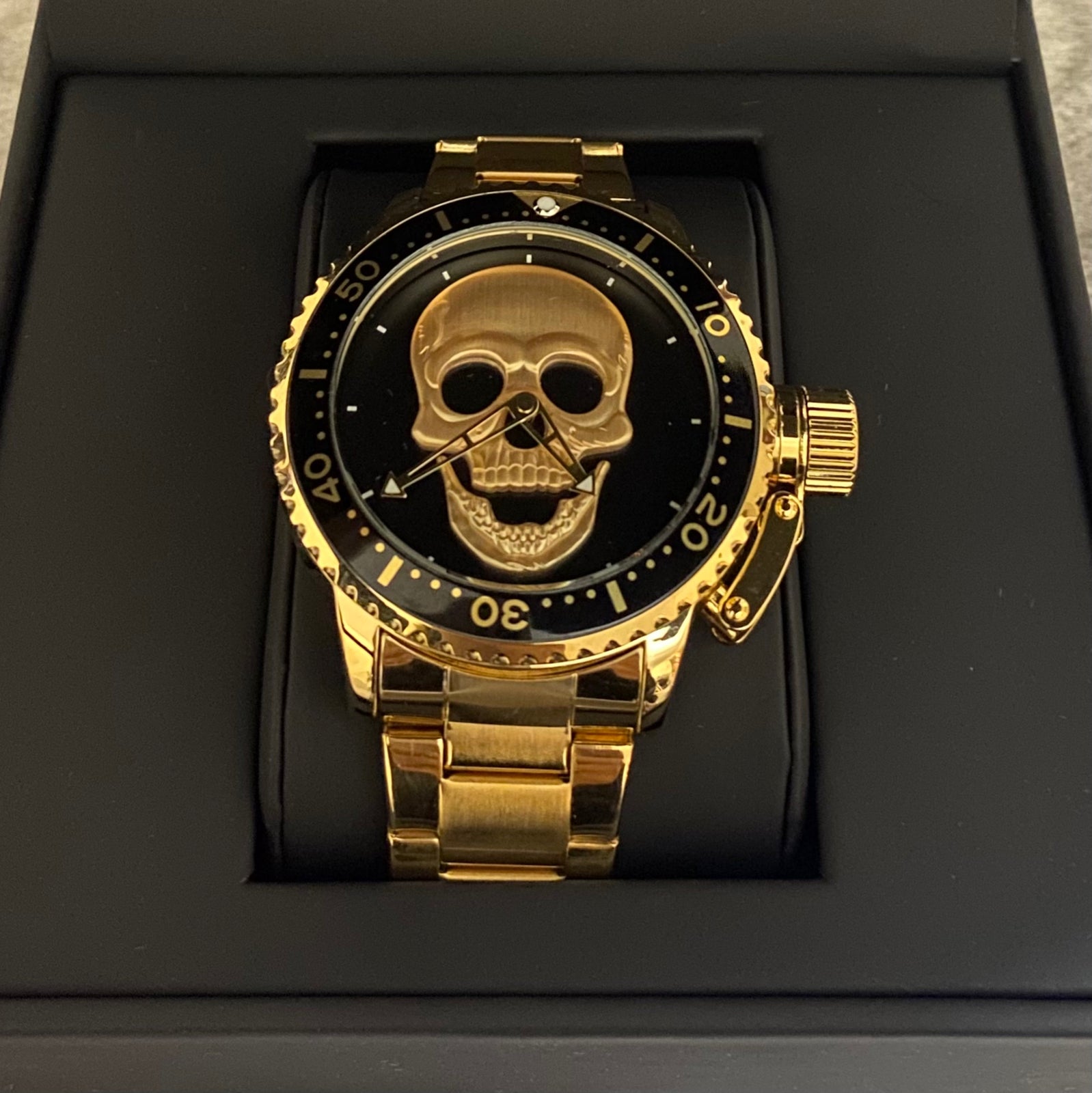 RELOJ PARA HOMBRE | DARK GOLDEN ROCK SKULL